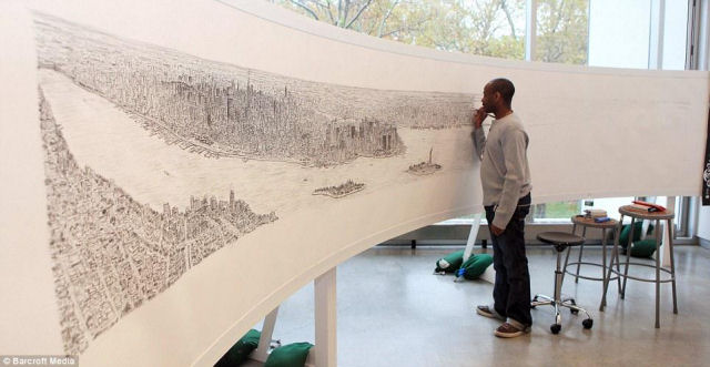 Autista desenha Nova York de cor depois de um passeio de 20 minutos