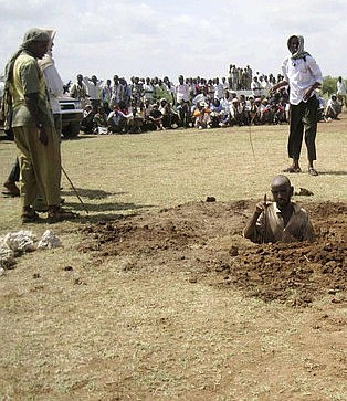 Homem  apedrejado na Somlia at a morte por adultrio