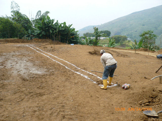 Construção com garrafa PET