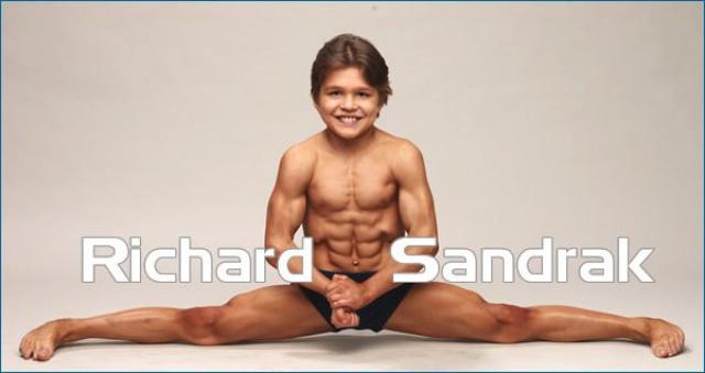 Sandrak, o garoto fisiculturista completou 16 anos