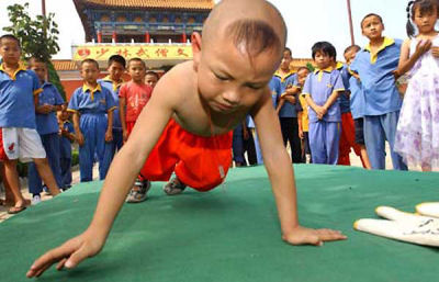 Descobrem trs garotos com super poderes na China