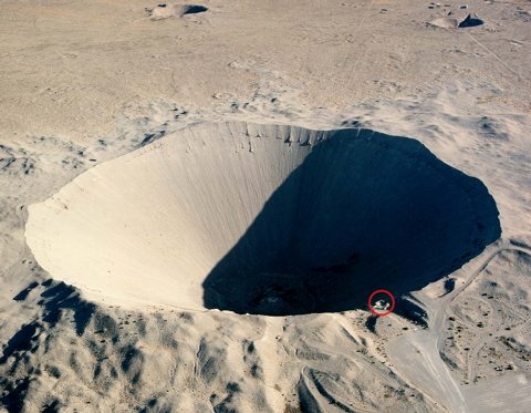 A maior cratera produzida por uma exploso nuclear