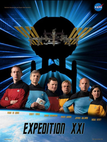NASA apresenta poster de astronautas com Uniformes Star Trek