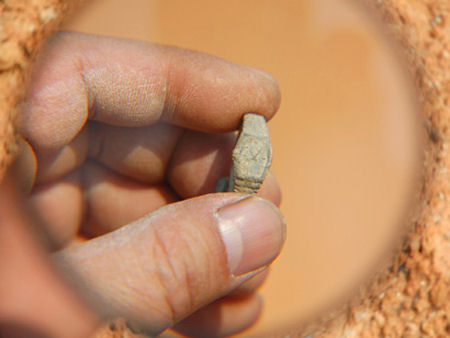 Encontram um relgio suio de 1910 em tumba chinesa selada por mais de 400 anos