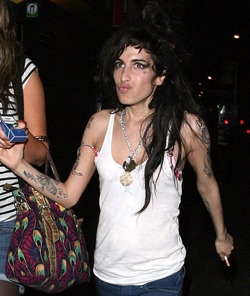 Amy Winehouse  16