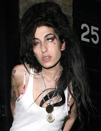 Amy Winehouse  25