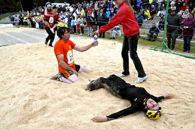 Corrida com a esposa nas costas 2009