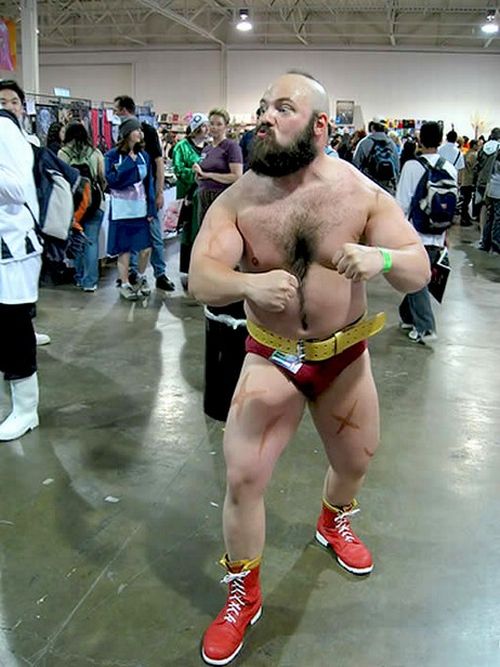 Os melhores e piores personagens cosplay de street fighter