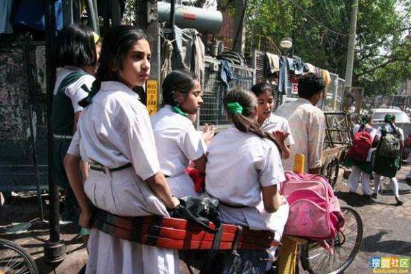 Transporte escolar na Índia