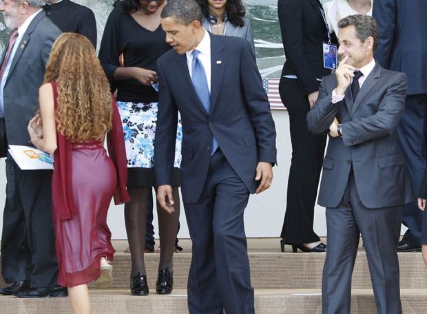 O que olham Obama e Sarkozy? 