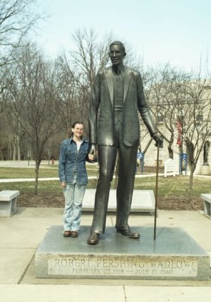 Robert Wadlow, o homem que atingiu os 2,74 m de altura