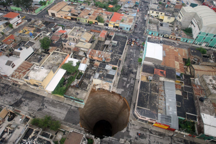 Buraco na guatemala em 2010