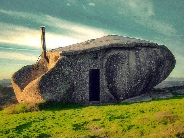 A verdadeira casa na pedra
