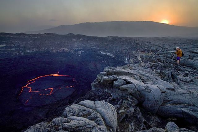 Maravilhas do mundo - Lago de lava na Etipia