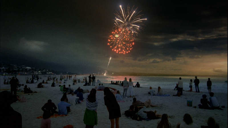 Um cometa entre fogos de artifcio e relmpagos