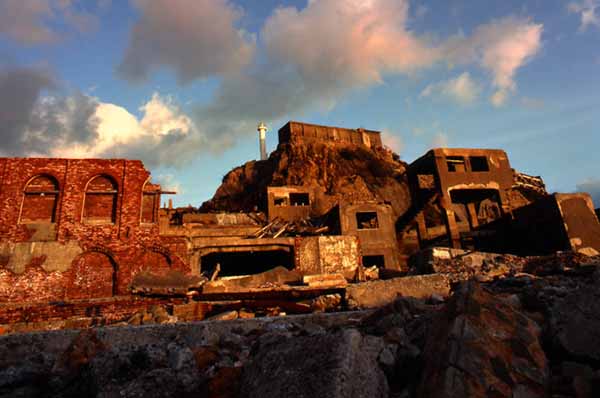 Lugares abandonados pelo mundo