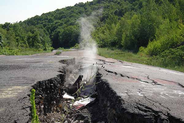 Lugares abandonados pelo mundo