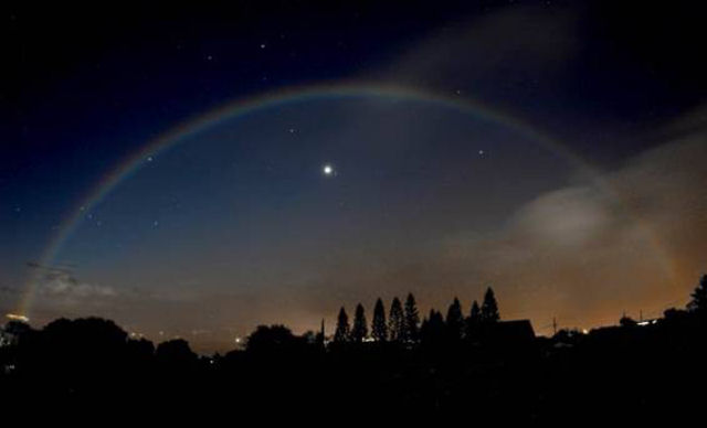 Arco-ris  luz da lua 