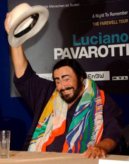 Pavarotti 08