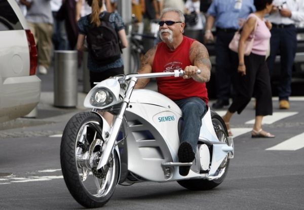 A Orange County Choppers fabrica moto eltrica em parceria com a Siemens