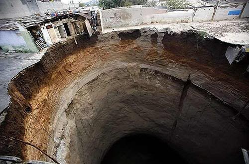hole6.jpg hole6.jpg